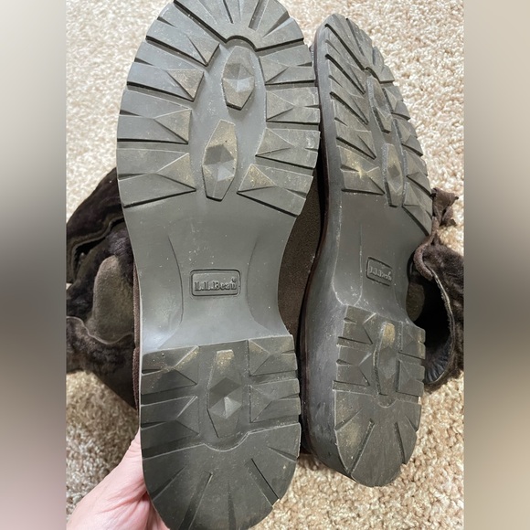 L.L. Bean women’s signature collection boots - Picture 6 of 6